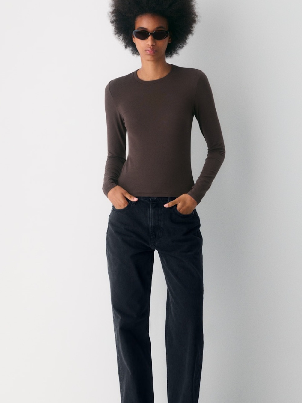 Aritizia Babaton homestretch chocolate brown  Longsleeve t-shirt tee womens Med